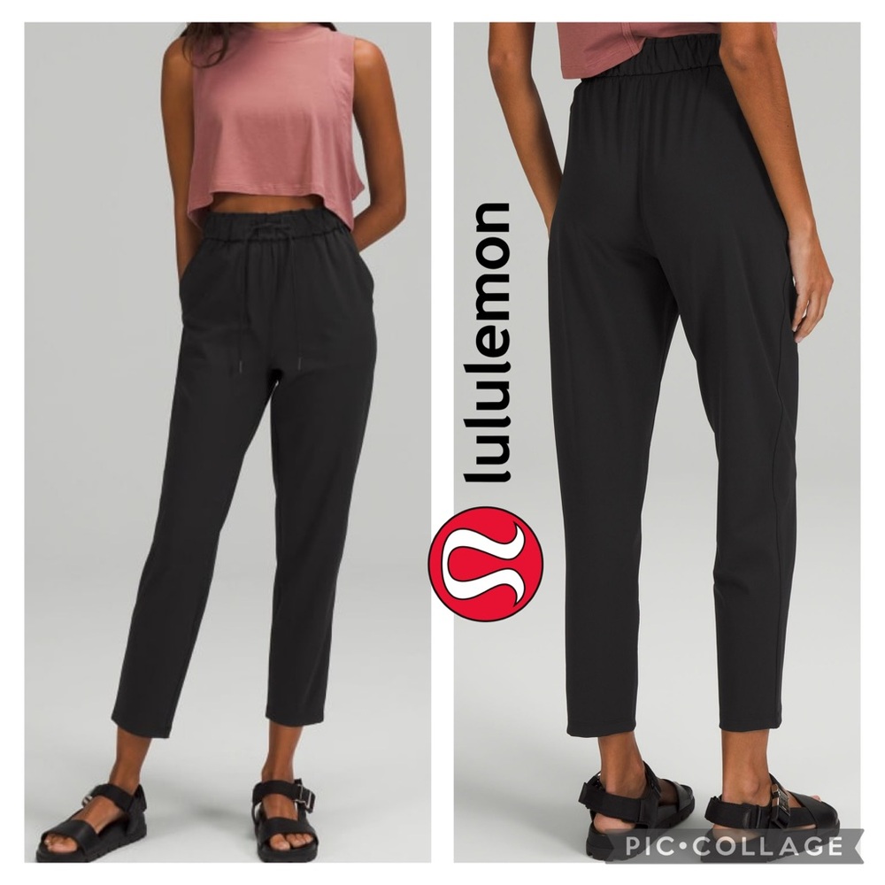lululemon athletica Black Ankle Cropped Joggers